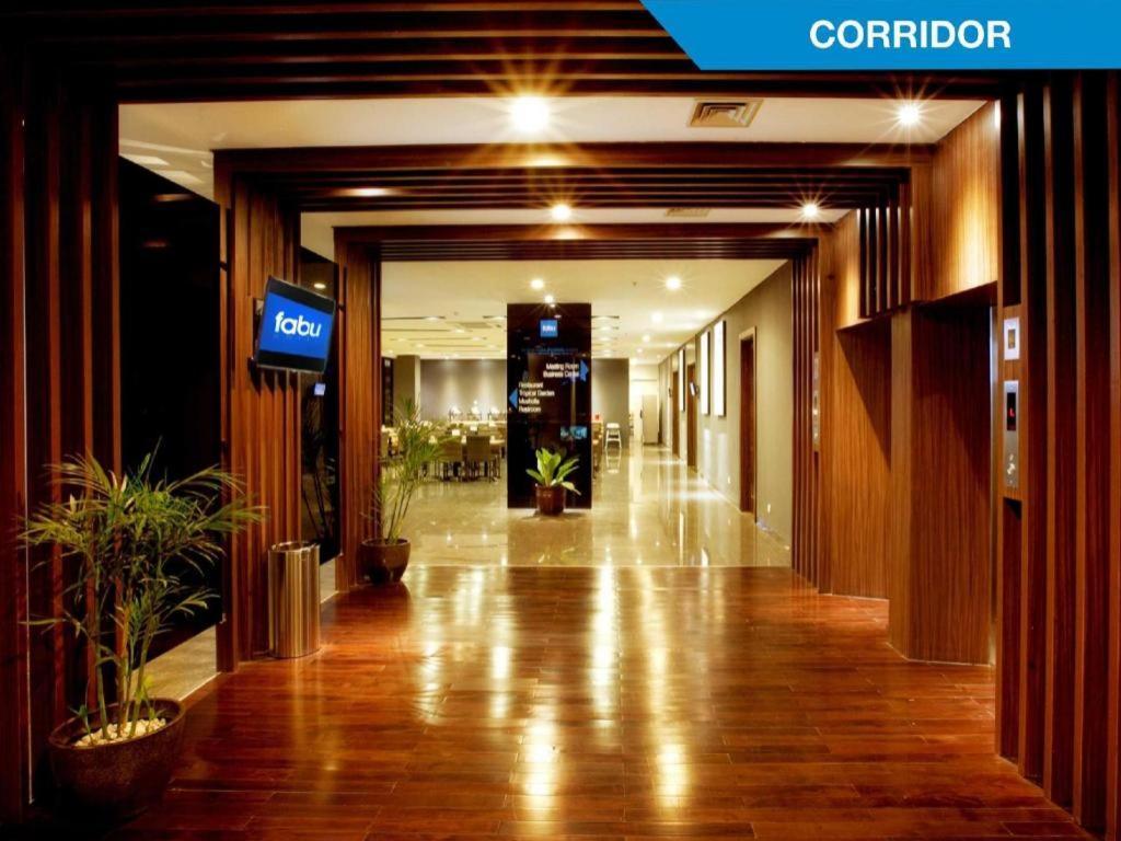 Indies Hotel בנדונג מראה חיצוני תמונה