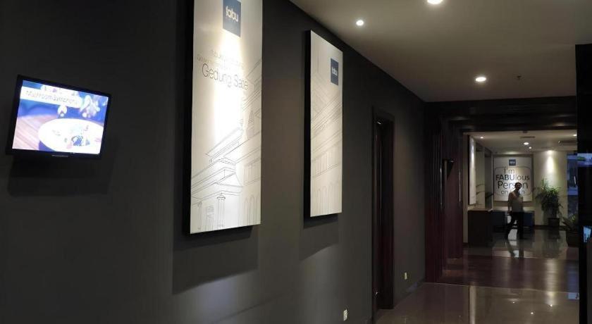 Indies Hotel בנדונג מראה חיצוני תמונה