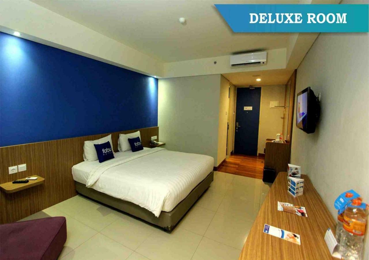 Indies Hotel בנדונג מראה חיצוני תמונה