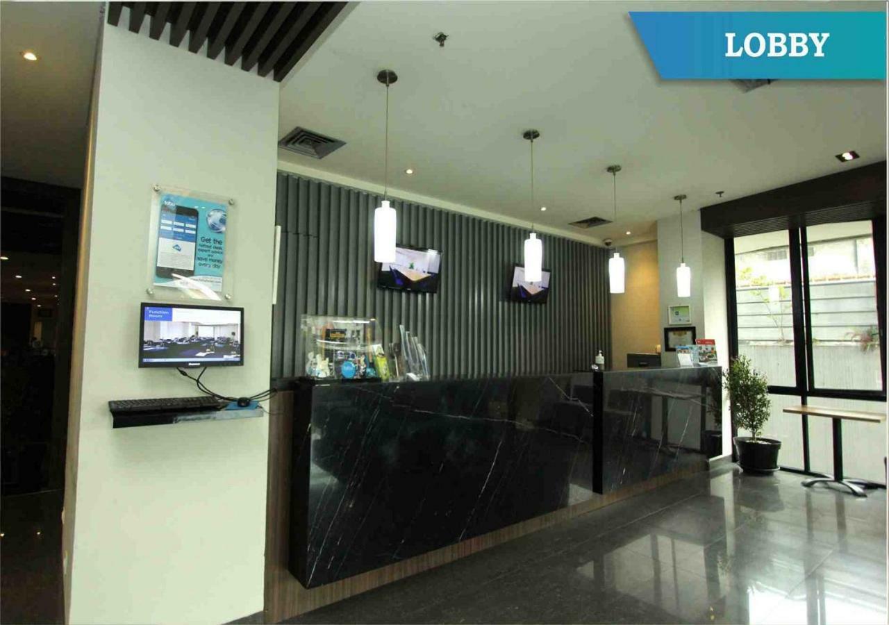 Indies Hotel בנדונג מראה חיצוני תמונה