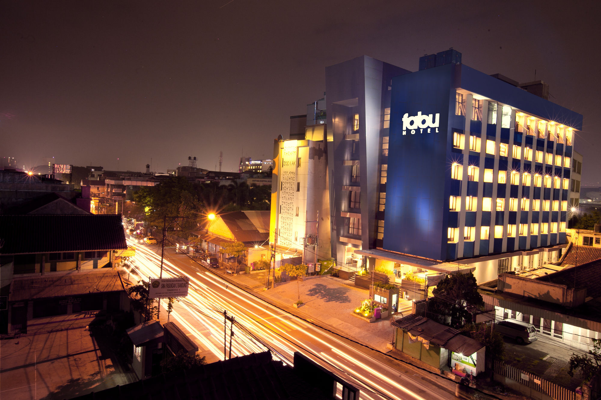 Indies Hotel בנדונג מראה חיצוני תמונה